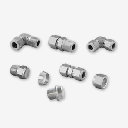 Pipe fittings and plugs made of stainless steel